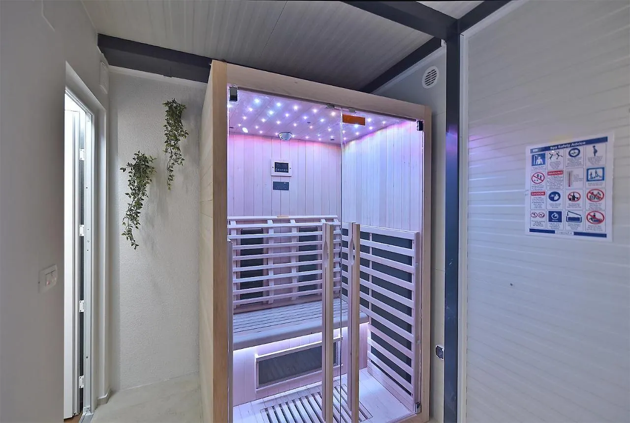 Art Spa Zeus Pula